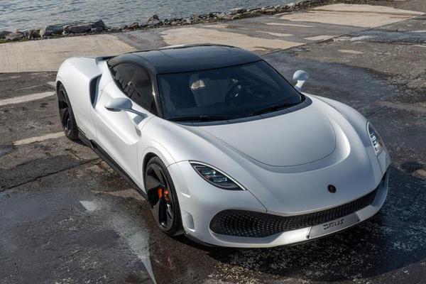 Siêu xe điện DEUS Vayanne lộ diện, mạnh 2.200 mã lực