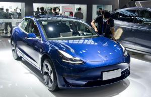 Tesla sẽ bán mẫu ô tô điện Model 3 sản xuất tại Trung Quốc xuống còn 36.805 USD/chiếc