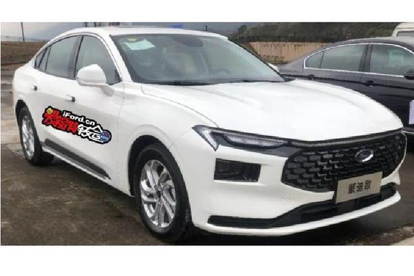 Ford Mondeo 2022 ra mắt tại Trung Quốc có gì đặc biệt ?