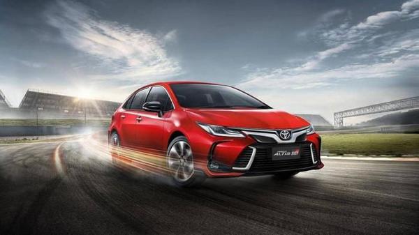 Thêm thông tin về Toyota Corolla Altis bản thể thao đã về Việt Nam