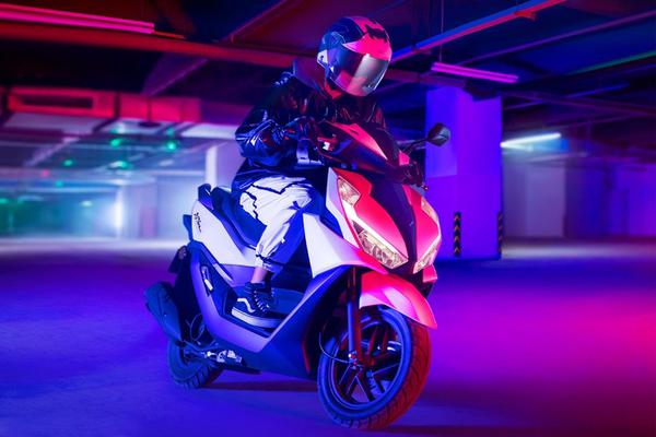 Honda NX125 mang thiết kế thể thao hiện đại và khá gọn gàng