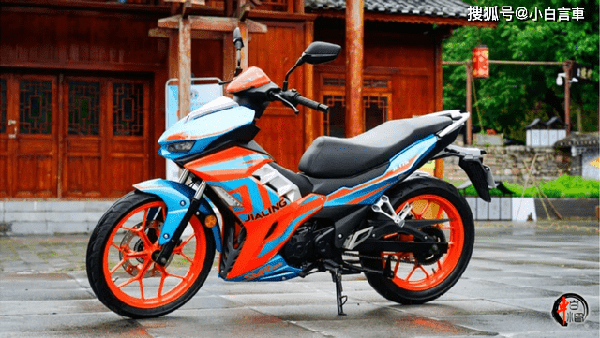 Côn tay Trung Quốc Jialing Coco SVR180 sở hữu dàn trang bị "xịn", ăn đứt Exciter 155 và Winner X