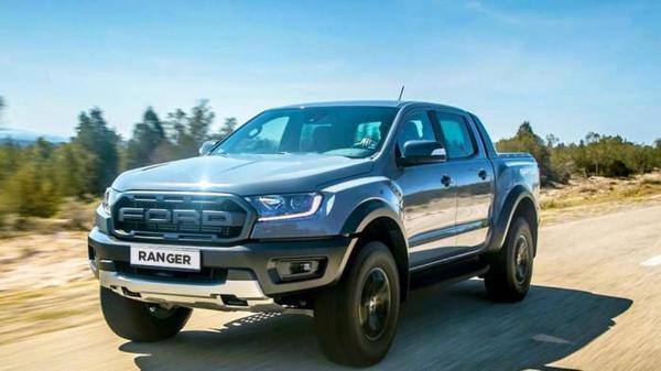 Ford Ranger giành lại ngôi vương phân khúc xe bán tải