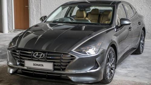 Hyundai Sonata thế hệ mới được bán với giá hơn 1 tỷ đồng