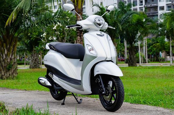 So sánh hai mẫu xe ga Honda Lead và Yamaha Grande