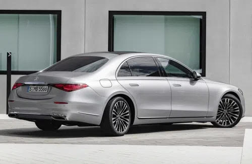 Mercedes-Benz S-Class thế hệ mới triệu hồi 1.400 chiếc do lỗi lắp ráp có thể gây tai nạn
