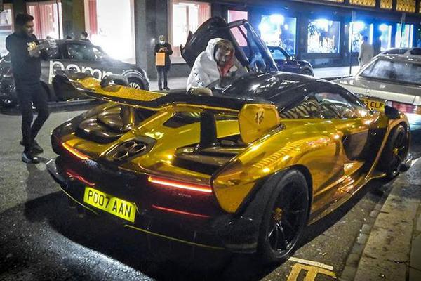 Lý do khó đoán khiến McLaren Senna phiên bản "dát vàng" bị tạm giữ ?