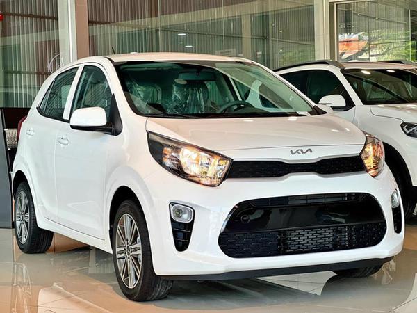Thông tin , chi tiết giá lăn bánh Kia Morning mới nhất 2024, Hyundai Grand i10 lâm vào thế "khó xử"