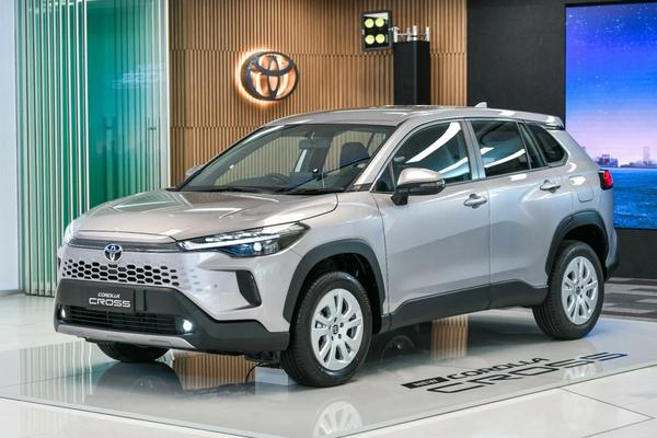 Toyota Corolla Cross 2024 cập bến Việt Nam, giá dự kiến từ 820 triệu đồng