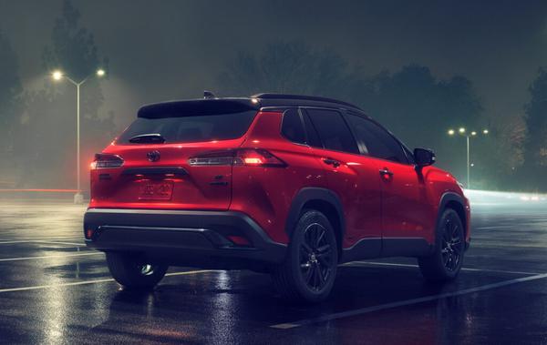 Toyota Corolla Cross Hybrid phiên bản bóng đêm Nightshade 2024