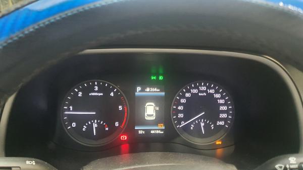 Lỗi tín hiệu phanh tay điện tử trên hyundai tucson