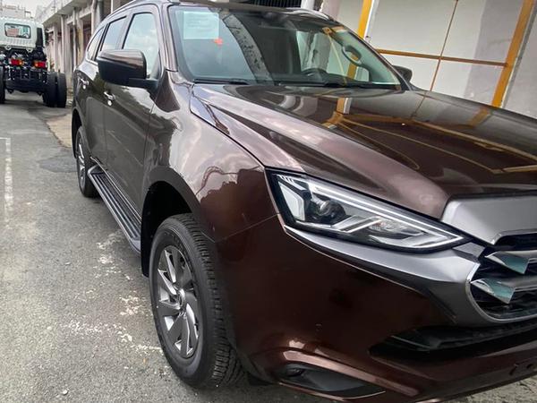 Đại lý nhận cọc Isuzu mu-X 2022 với 4 phiên bản, giá dự kiến hơn 900 triệu đồng tại Việt Nam