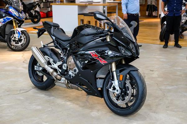 BMW S 1000 RR 2023 rò rỉ thông tin về ngày ra mắt
