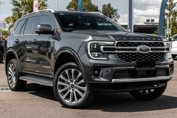 Ford Everest Platinum 2024 sắp "đổ bổ" tại Việt Nam, giá dự kiến khoảng 1,7 tỷ đồng