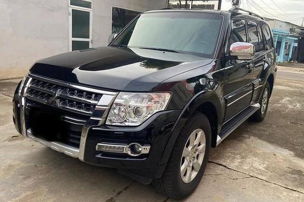 Mitsubishi Pajero đời 2016 rao bán 1,2 tỷ đồng, cam kết không "đâm đụng, lội nước"