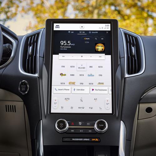 Ford nâng cấp màn hình siêu to khổng lồ cho Edge phiên bản 2021