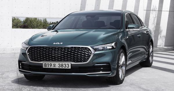 Kia K9 lộ diện với ngoại hình cực chất lượng, sử dụng logo mới của thương hiệu