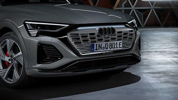 SUV chạy điện Audi Q8 e-tron chính thức lộ diện
