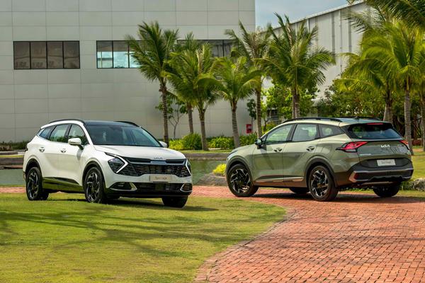 Kia Sportage 2022 vừa mở bán đã nhận lượng đặt hàng khủng, khách mua xe phải chờ 2-3 tháng
