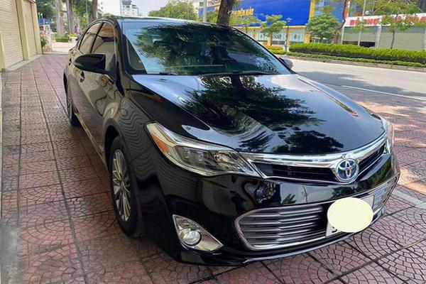 Toyota Avalon 2013 gần 10 năm tuổi rao bán với giá 1,3 tỷ đồng tại Việt Nam