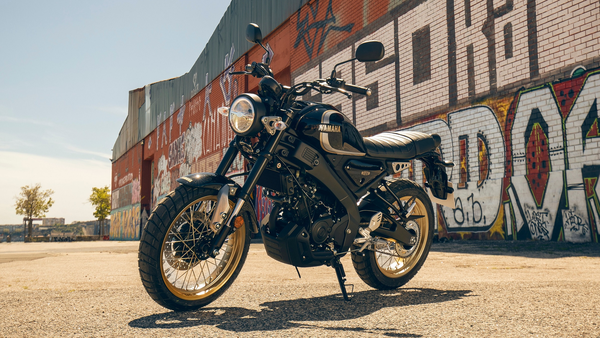 Xe côn tay Yamaha XSR125 2022 Legacy ra mắt với ngoại hình cá tính
