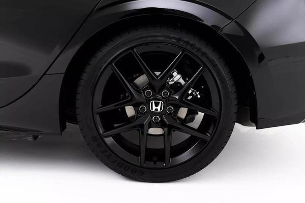 Ngắm Honda Civic RS 2024 vừa ra mắt tại Nhật Bản