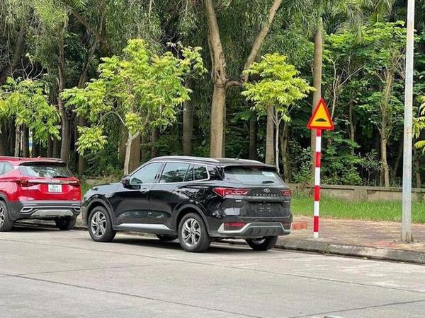 Ford Territory 2022 lại bị bắt gặp chạy thử tại Việt Nam, đại lý bật mí giá dự kiến từ 799 triệu đồng