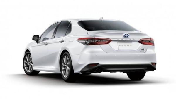 Toyota Camry 2022 sẽ ra mắt Thái Lan vào tháng 11/2021, chờ ngày về Việt Nam