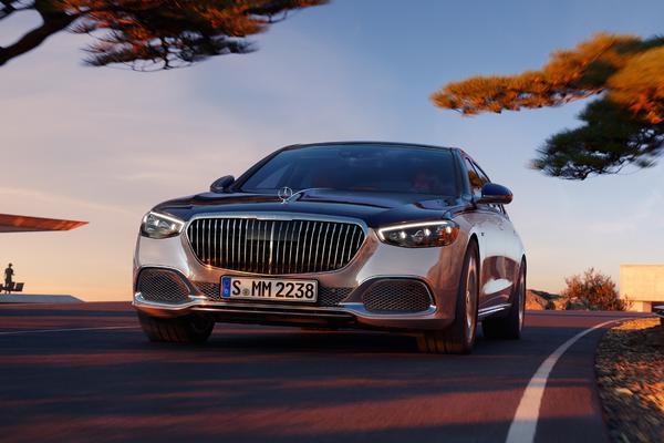 Ra mắt Mercedes-Maybach S 680 và GLS 600 phiên bản kỷ niệm 100 năm với số lượng giới hạn