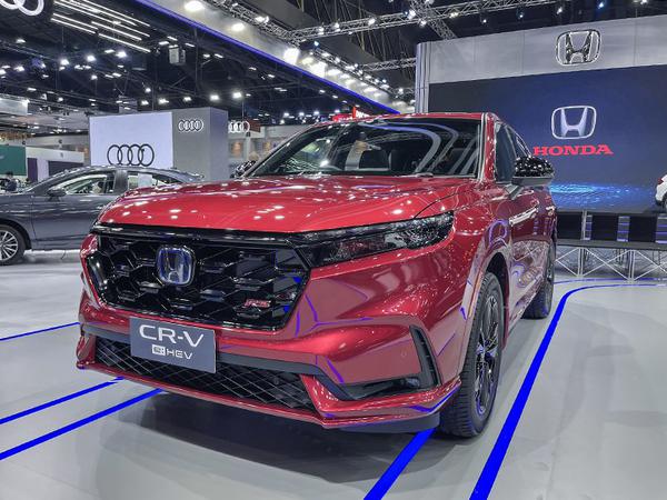 Honda CR-V thế hệ mới hé lộ ngày ra mắt tại các đại lý , cạnh tranh CX-5, Tucson