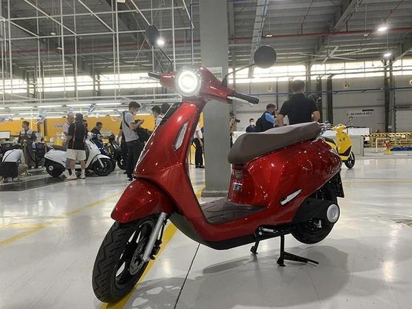 VinFast Evo200 mới: Giá thấp nhất, chạy xa nhất