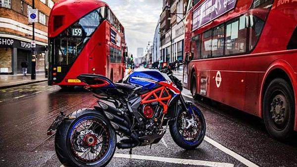 MV Agusta Dragster 800 RR London Special phiên bản mới sẽ được cho ra mắt