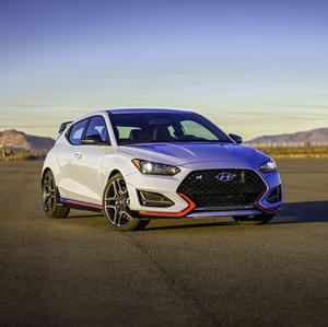 Hyundai Veloster N 2021 ra mắt phiên bản hộp số tự động ly hợp kép