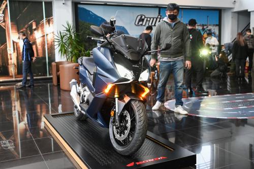 Những hình ảnh mới nhất của mẫu xe Honda Forza 750