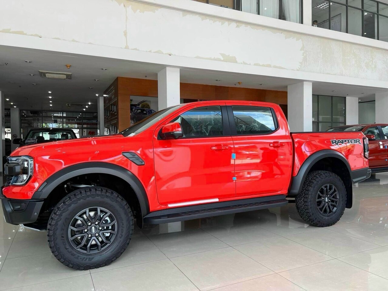 Raptor Đỏ Cam vin 2024 giao ngay