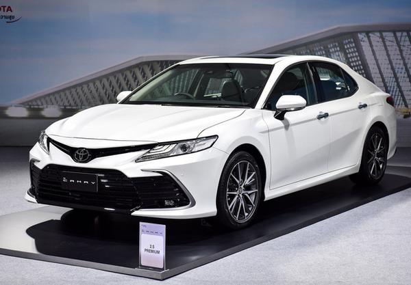 Xem trước Toyota Camry 2022 ra mắt tại Thái Lan, dự kiến sẽ sớm về Việt Nam