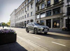 Lexus vừa công bố mẫu RX Sport Edition mới cho thị trường Châu Âu