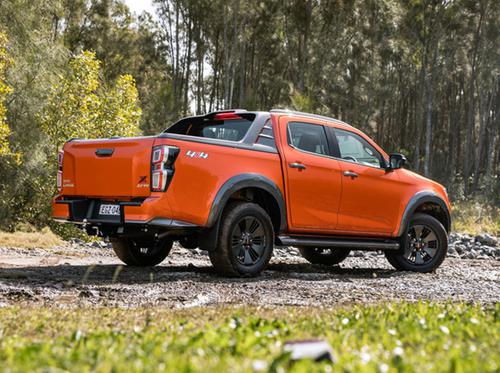 Isuzu D-Max 2021 lộ thông số kỹ thuật hấp dẫn với nhiều trang bị được nâng cấp trước ngày mở bán