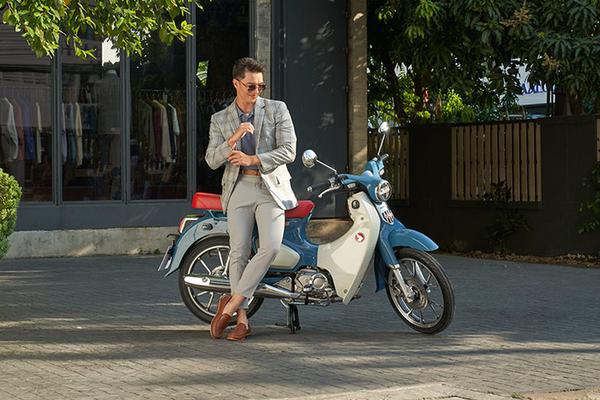 Honda Super Cub C125 đời mới 2024 giá 86 triệu có gì mới?