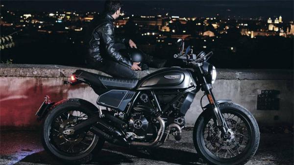 Ảnh Ducati Scrambler Nightshift huyền bí, giá 355 triệu đồng