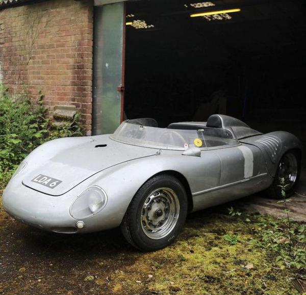 Porsche 550 Spyder 66 năm tuổi được bán đấu giá