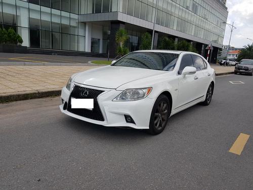 Lexus LS 460L cũ bán lại rẻ hơn Toyota Camry 2020