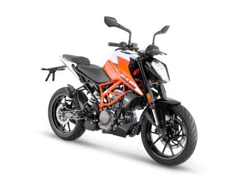 KTM 125 Duke được bán với giá gần 50 triệu đồng