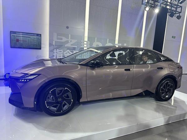 Toyota bZ3 nhận số đơn đặt hàng khủng sau 1 ngày mở bán