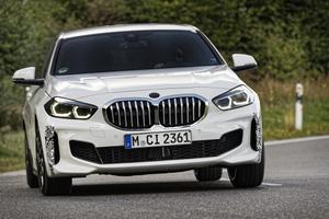 BMW 128ti cạnh tranh với Honda Civic