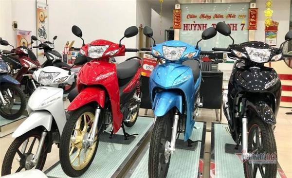 Honda Wave Alpha đang trong tình trạng tăng giá bán kỉ lục
