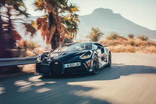 77 siêu xe Bugatti bị triều hồi do lỗi hệ thống cân bằng điện tử và có nguy cơ gãy trục lái