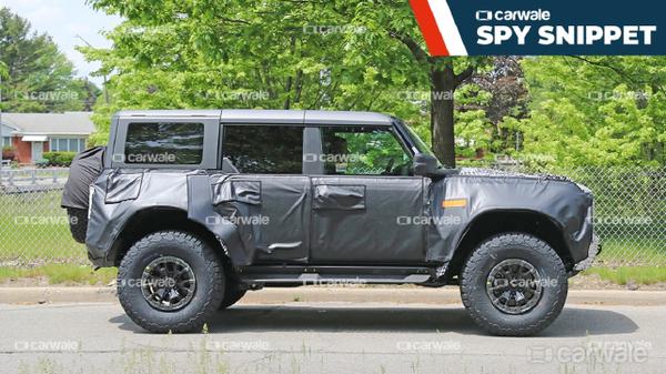 Ford Bronco sẽ có phiên bản Raptor nhằm tăng sức cạnh tranh