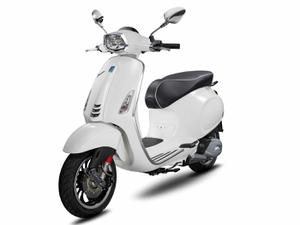Piaggio Vespa Sprint với giá chỉ 77,5 triệu đồng