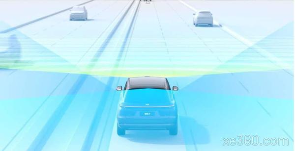 Lái xe đi tảo mộ, cảm biến phát hiện người ngoài nghĩa trang